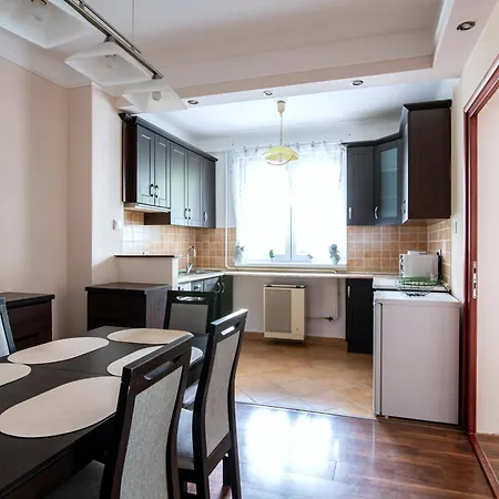 Lisznyai - A Nagyerdo Szelen Apartment *